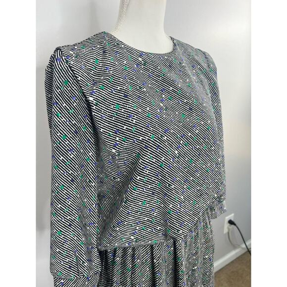 Vintage 80s Kristen Abstract Print Dress Size Medium Pleated Skirt Shoulder Pads - Picture 2 of 5